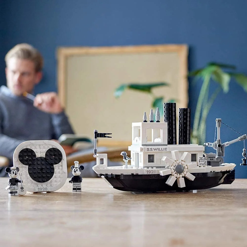 LEGO Ideas 21317 Disney Steamboat Willie – Ensemble de construction (751 pièces)