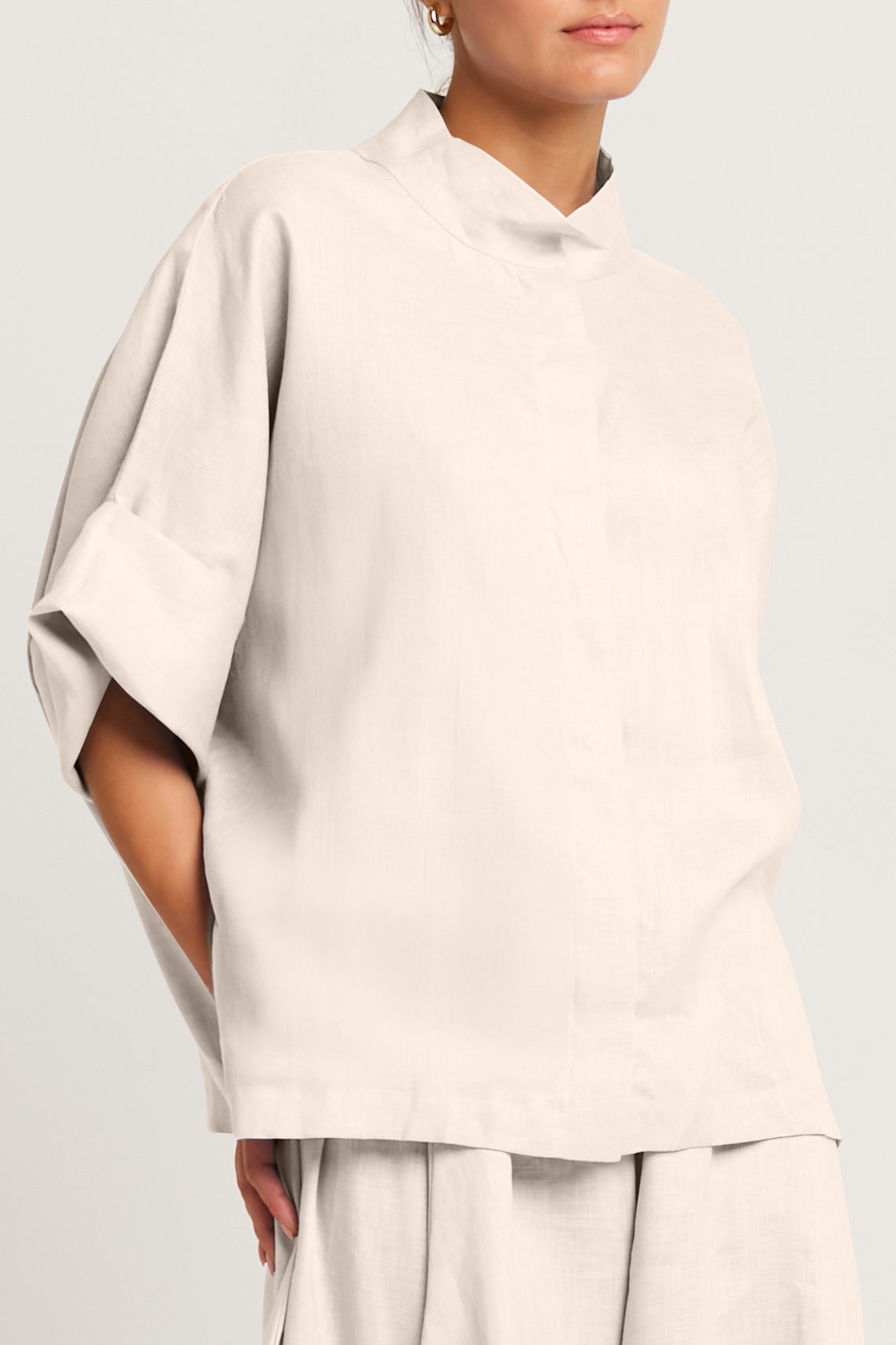 Handkerchief Linen Mandarin Shirt