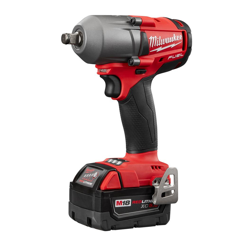 2026 Milwaukee M18 FUEL 18V borstelloze snoerloze combokit (10 gereedschappen) met (2) 5,0 Ah accu's, (1) oplader en (2) gereedschapstassen