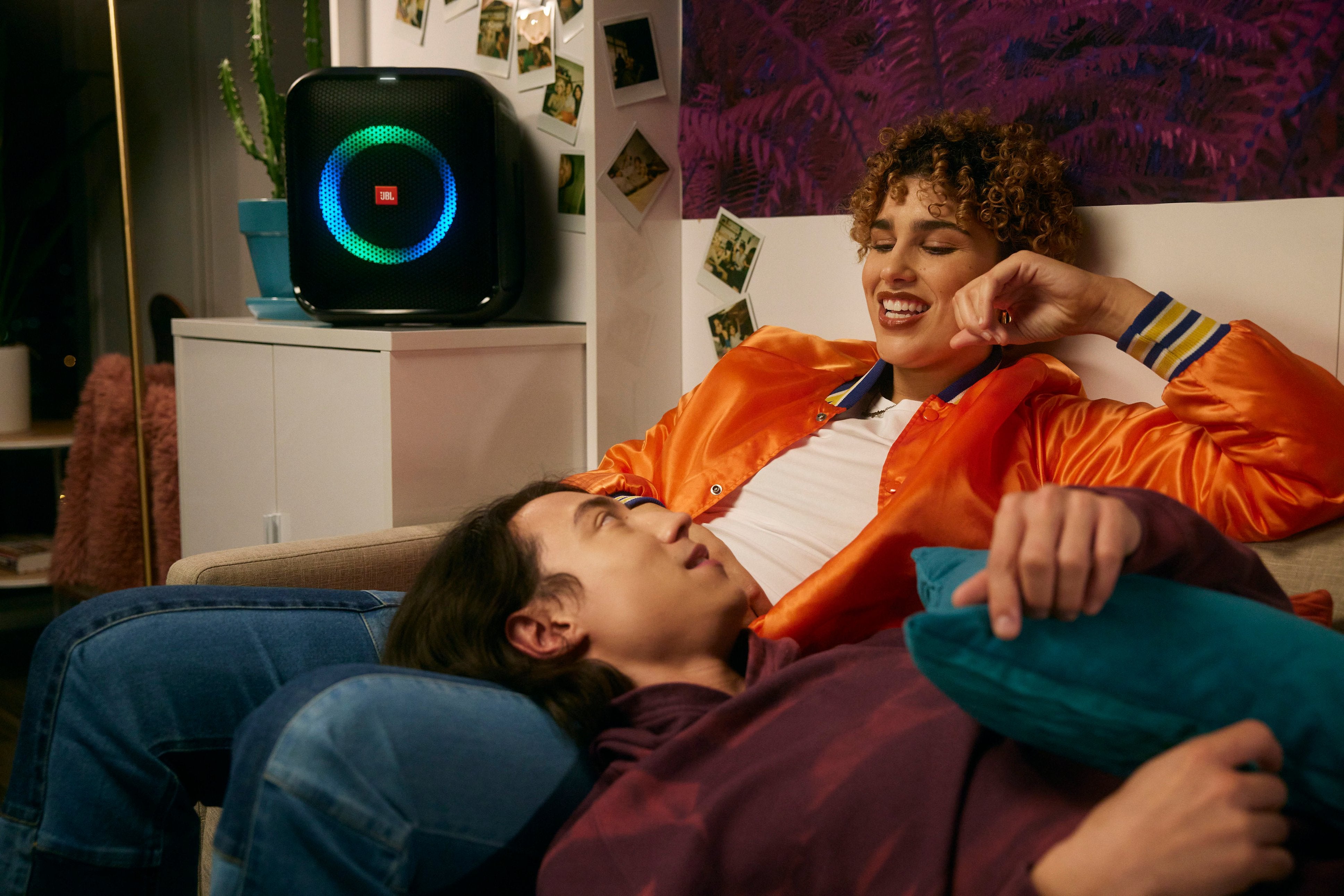 JBL – Partybox Encore Essential draadloze draagbare partyluidspreker – zwart