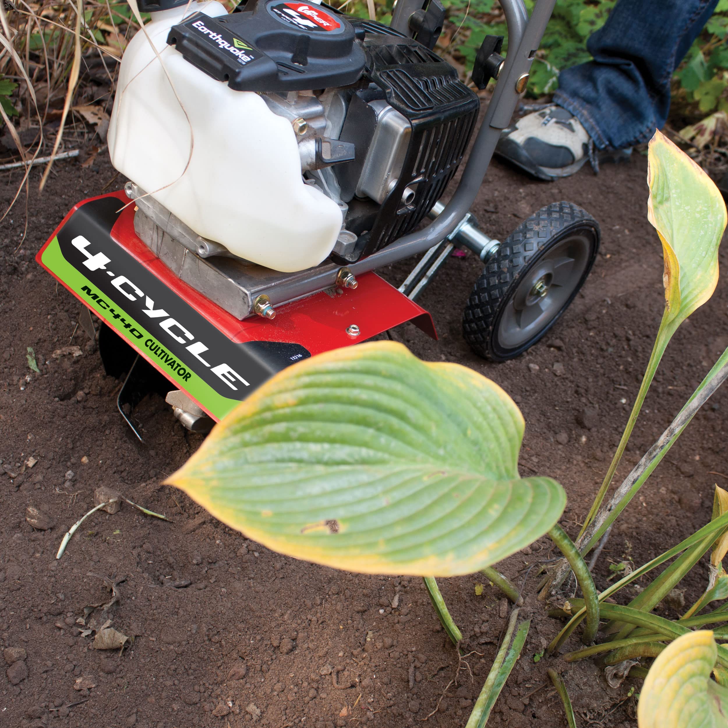 2026 Earthquake 12802 Cultivator met 4-taktmotor