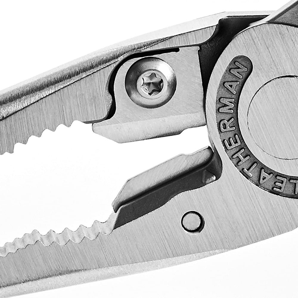LEATHERMAN Charge Plus TTi Titanium Multitool met vervangbare premium schaar en draadknipper, roestvrij staal, gemaakt in de VS